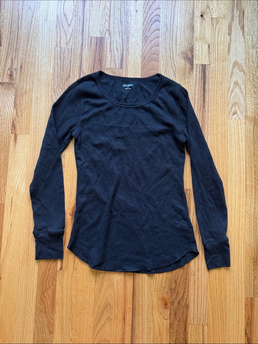 Old Navy Black Long Sleeve Waffle-Knit Top - Slim Fit